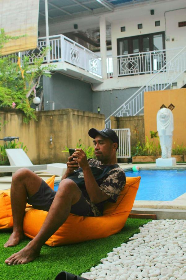 Urban Jungle House Bali *